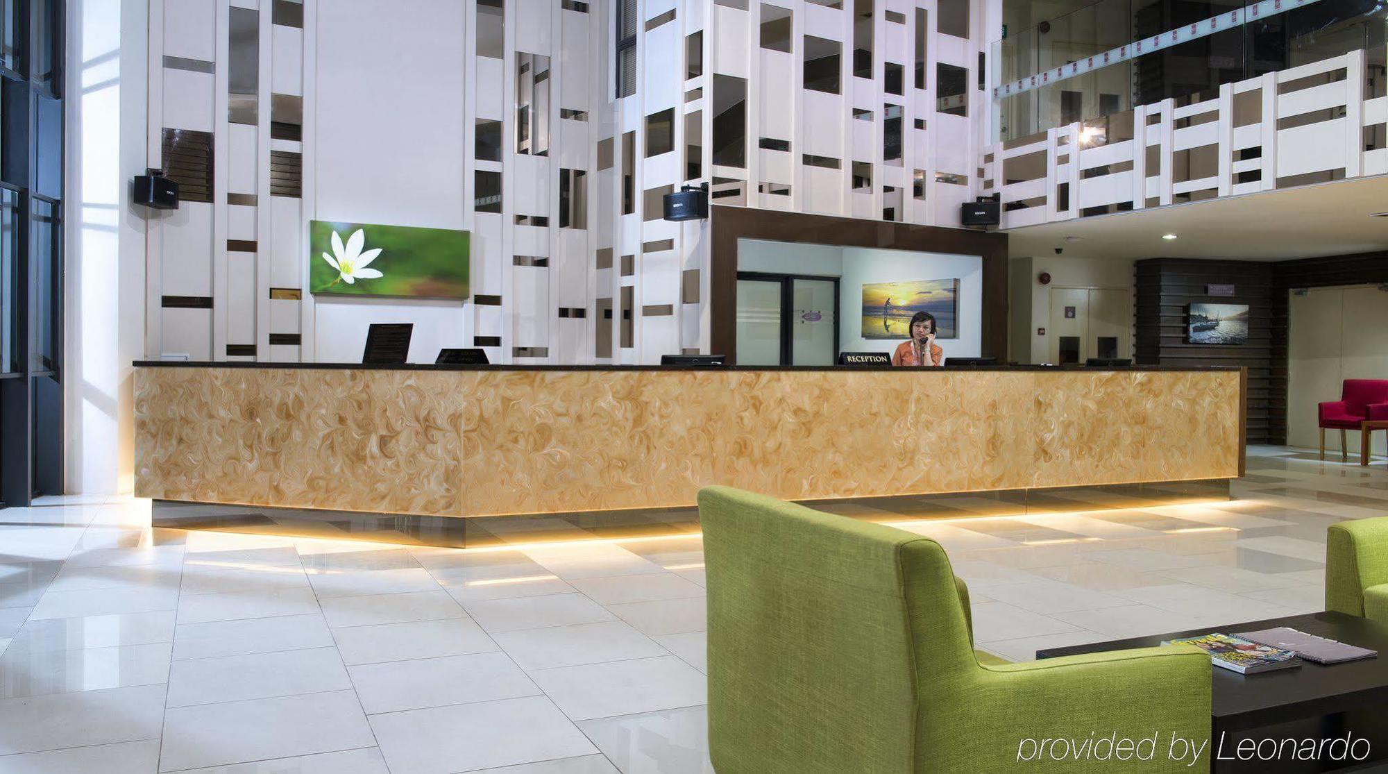 Swiss-garden Residences 4*