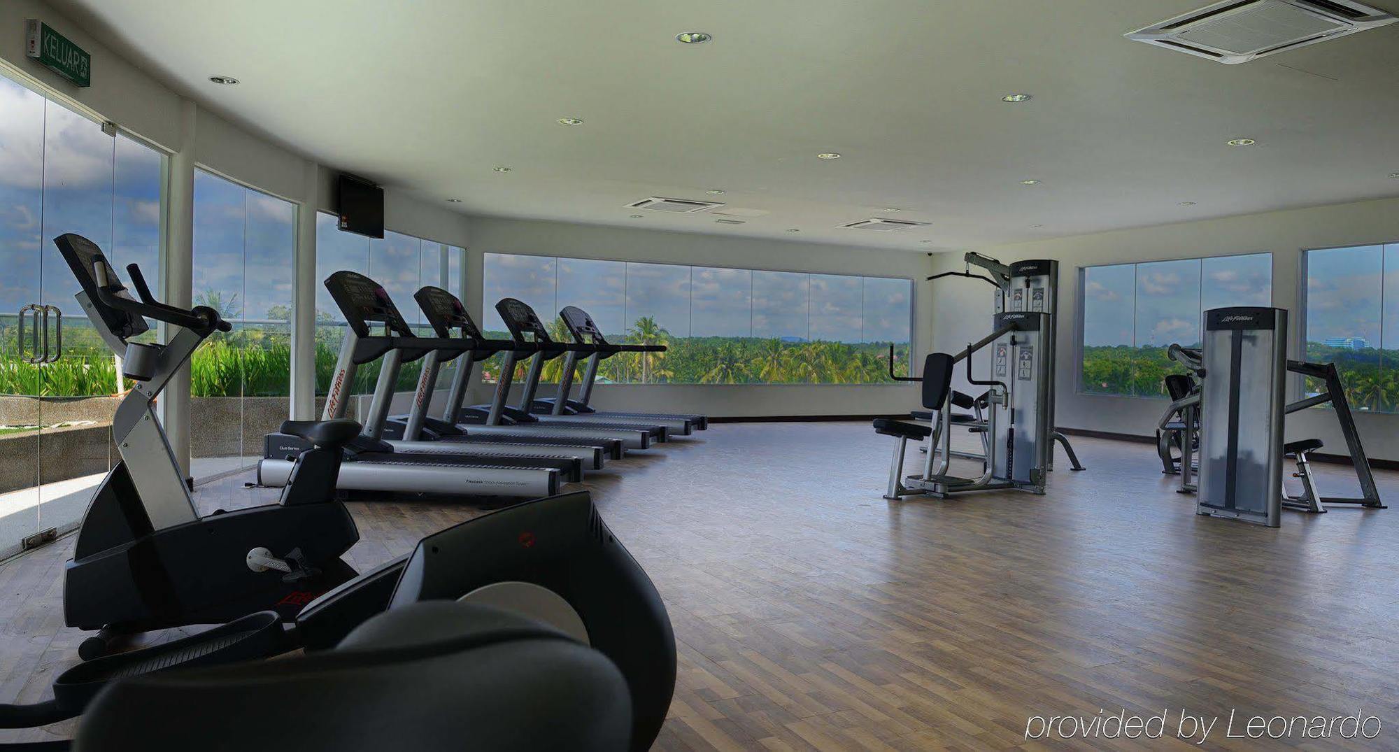 Swiss-garden Residences Aparthotel 4*