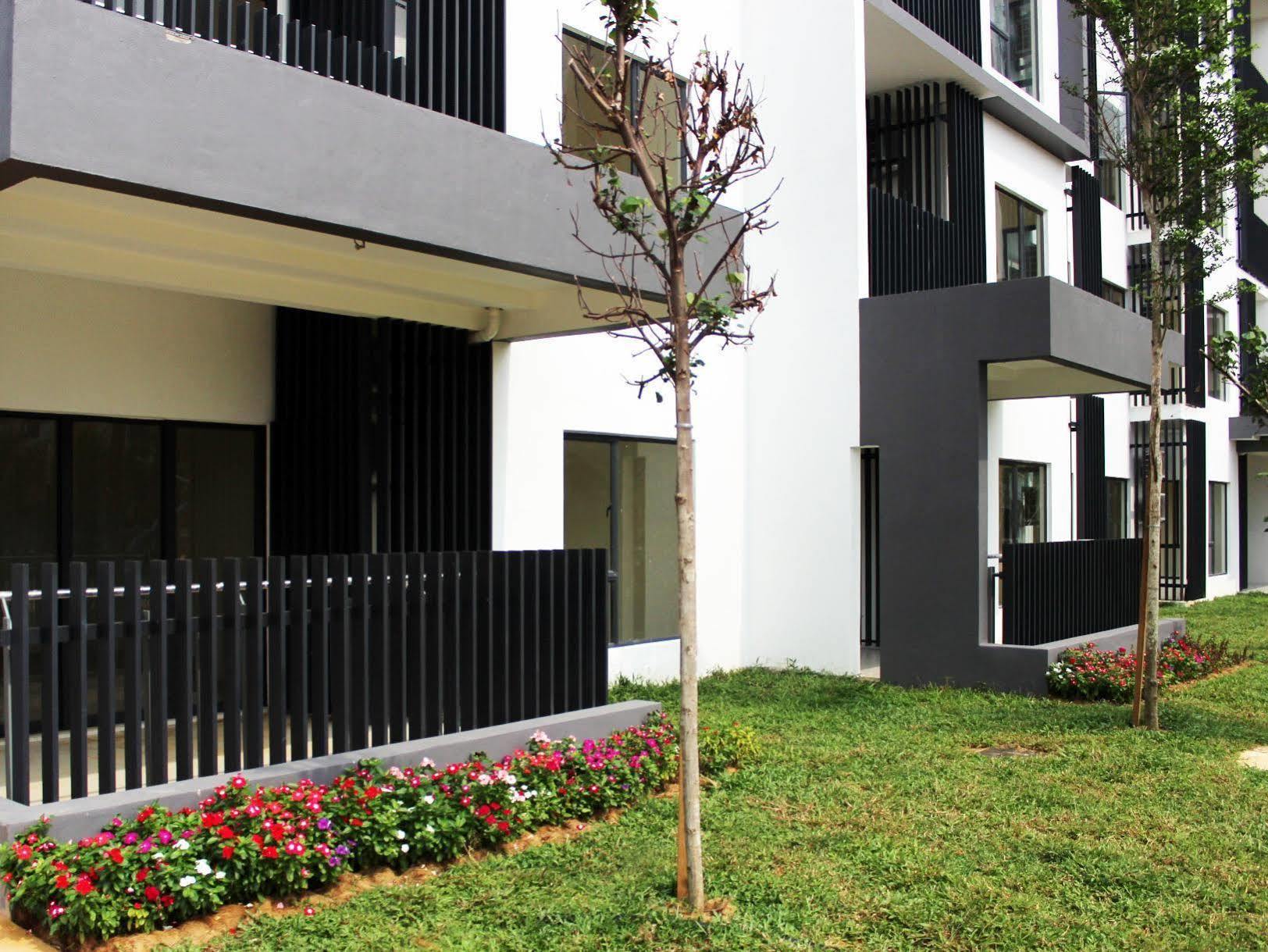 Swiss-garden Residences Aparthotel